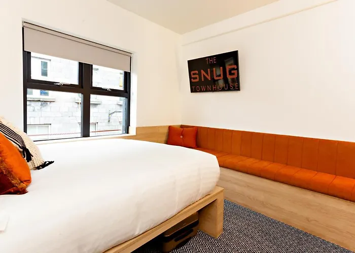 The Snug Townhouse Hotel Galway