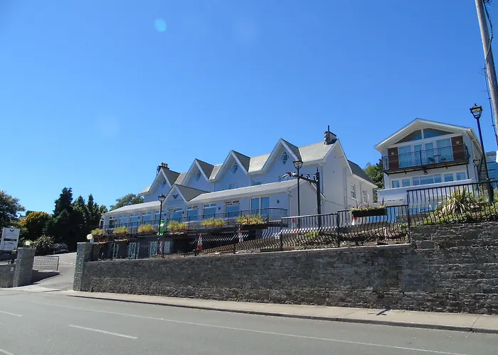 Bella Vista Hotel & Self Catering Suites Cobh
