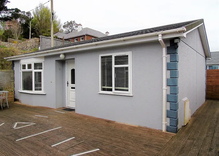 Bella Vista Hotel & Self Catering Suites Cobh