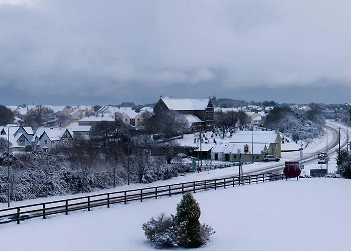 Coral Gables Guesthouse & Campsite Rosslare Harbour